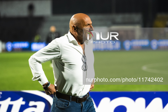 Vincenzo Maiuri is the head coach of Cavese during the Serie C match between Cavese and Foggia at Stadio Simonetta Lamberti in Cava de'Tirre...