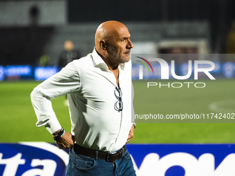 Vincenzo Maiuri is the head coach of Cavese during the Serie C match between Cavese and Foggia at Stadio Simonetta Lamberti in Cava de'Tirre...