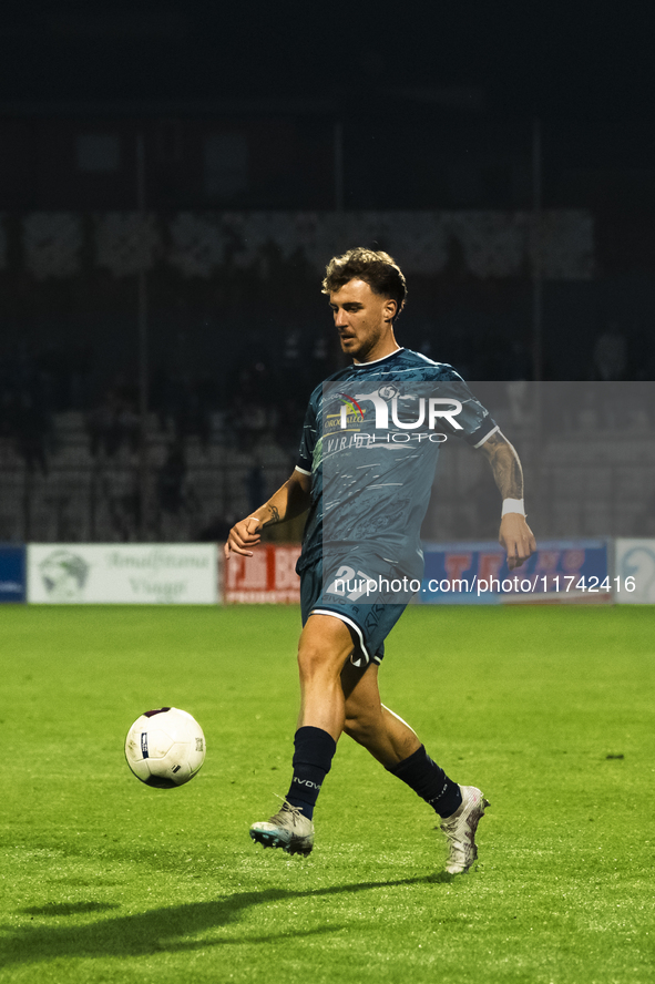 Ciro Loreto of Cavese participates in the Serie C match between Cavese and Foggia at Stadio Simonetta Lamberti in Cava de'Tirreni, Italy, on...