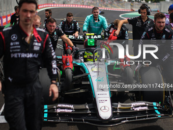 Lewis Hamilton of the Mercedes AMG F1 Team participates in the Formula 1 Grand Prix of Brazil at Autodromo Jose Carlos Pace in Sao Paulo, Br...