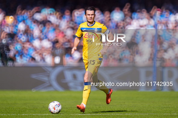 Marten de Roon of Atalanta BC during the serie Serie A Enilive match between SSC Napoli and Atalanta BC at Stadio Diego Armando Maradona on...