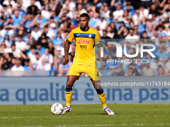 Isak Hien of Atalanta BC during the serie Serie A Enilive match between SSC Napoli and Atalanta BC at Stadio Diego Armando Maradona on Novem...