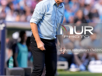 Gian Piero Gasperini Head Coach of Atalanta BC yells during the serie Serie A Enilive match between SSC Napoli and Atalanta BC at Stadio Die...