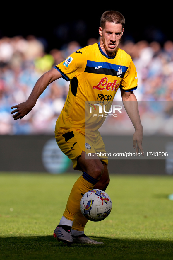 Mario Pasalic of Atalanta BC during the serie Serie A Enilive match between SSC Napoli and Atalanta BC at Stadio Diego Armando Maradona on N...