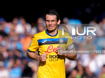 Marten de Roon of Atalanta BC during the serie Serie A Enilive match between SSC Napoli and Atalanta BC at Stadio Diego Armando Maradona on...