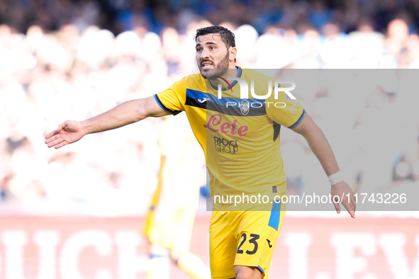 Sead Kolasinac of Atalanta BC gestures during the serie Serie A Enilive match between SSC Napoli and Atalanta BC at Stadio Diego Armando Mar...