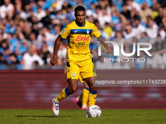 Isak Hien of Atalanta BC during the serie Serie A Enilive match between SSC Napoli and Atalanta BC at Stadio Diego Armando Maradona on Novem...