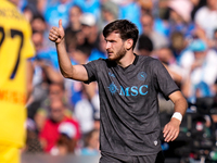 Khvicha Kvaratskhelia of SSC Napoli gestures during the serie Serie A Enilive match between SSC Napoli and Atalanta BC at Stadio Diego Arman...