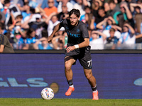 Khvicha Kvaratskhelia of SSC Napoli during the serie Serie A Enilive match between SSC Napoli and Atalanta BC at Stadio Diego Armando Marado...