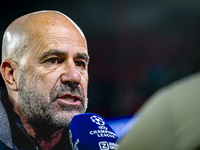 PSV Eindhoven trainer Peter Bosz is present during the match between PSV and Girona at the Philips Stadium for the UEFA Champions League - L...