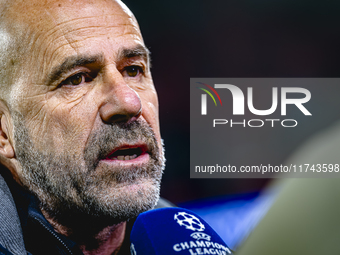 PSV Eindhoven trainer Peter Bosz is present during the match between PSV and Girona at the Philips Stadium for the UEFA Champions League - L...