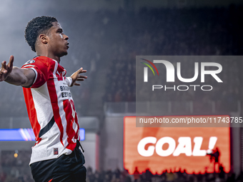 PSV Eindhoven defender Ryan Flamingo scores the 1-0 and celebrates the goal during the match between PSV and Girona at the Philips Stadium f...