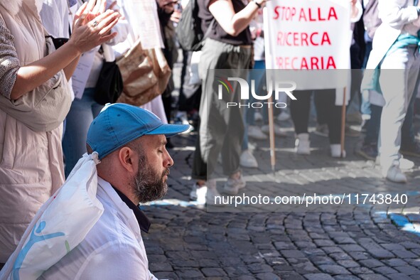 Hundreds of researchers and research sector employees protest against their precarious job conditions due to poor management of job contract...