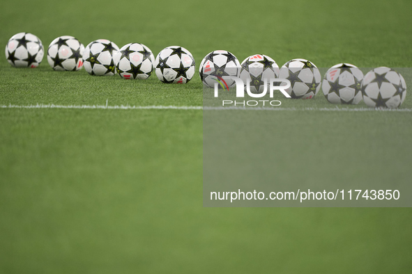 The official UEFA Champions League match balls are seen before the UEFA Champions League match between Sporting CP and Manchester City at Jo...