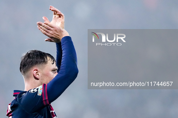 Sam Beukema of Bologna FC gestures during the UEFA Champions League 2024/25 League Phase MD4 match between Bologna FC and AS Monaco at Stadi...