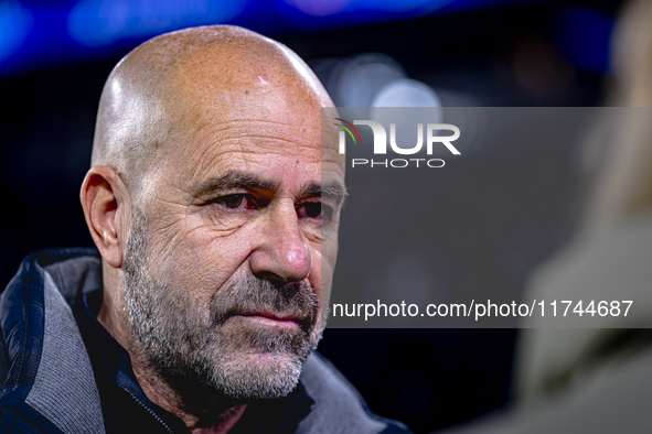 PSV Eindhoven trainer Peter Bosz is present during the match between PSV and Girona at the Philips Stadium for the UEFA Champions League - L...