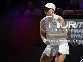 RIYADH, SAUDI ARABIA - NOVEMBER 05: Iga Swiatek of Poland during her match against Coco Gauff of USA, on day 4 of the 2024 WTA Finals, part...