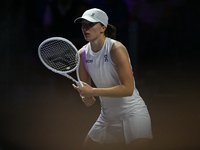 RIYADH, SAUDI ARABIA - NOVEMBER 05: Iga Swiatek of Poland during her match against Coco Gauff of USA, on day 4 of the 2024 WTA Finals, part...