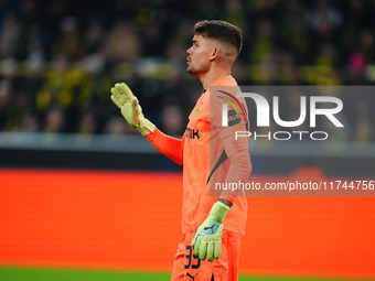 Alexander Meyer of Borussia Dortmund  gestures during the Champions League Round 4 match between Borussia Dortmund v SK Sturm Graz at the Si...