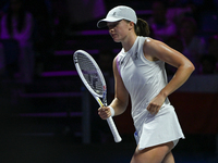 RIYADH, SAUDI ARABIA - NOVEMBER 05: Iga Swiatek of Poland during her match against Coco Gauff of USA, on day 4 of the 2024 WTA Finals, part...