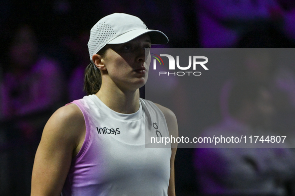 RIYADH, SAUDI ARABIA - NOVEMBER 05: Iga Swiatek of Poland during her match against Coco Gauff of USA, on day 4 of the 2024 WTA Finals, part...