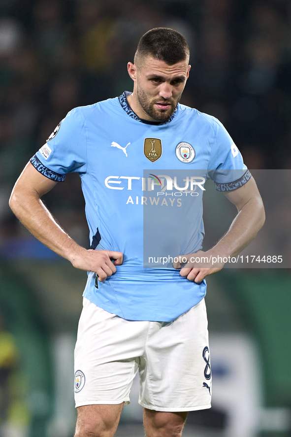 Mateo Kovacic of Manchester City reacts during the UEFA Champions League match between Sporting CP and Manchester City at Jose Alvalade Stad...