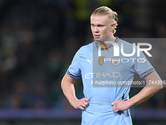 Erling Haaland of Manchester City reacts during the UEFA Champions League match between Sporting CP and Manchester City at Jose Alvalade Sta...