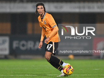 Amaru Kaunda (37 Cambridge United) controls the ball during the EFL Trophy match between Cambridge United and Chelsea Under 21s at the Cleda...