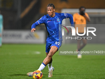 Ishe Samuels Smith (62 Chelsea) controls the ball during the EFL Trophy match between Cambridge United and Chelsea Under 21s at the Cledara...