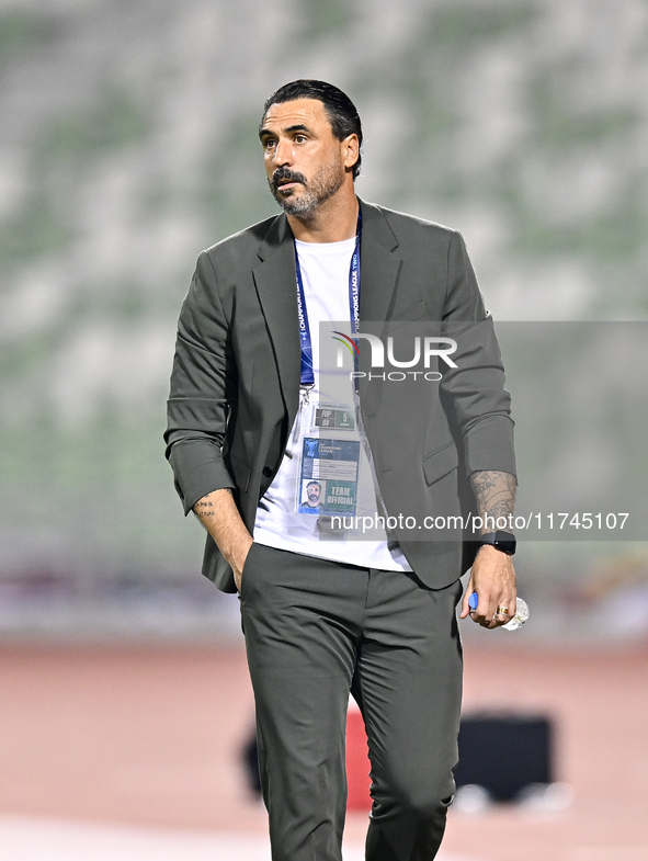 Asepahan SC head coach Hugo Miguel Pereira reacts during the AFC Champions League Two Group A football match between United Arab Emirates Sh...