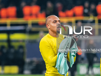 Donyell Malen of Borussia Dortmund greets fans after winning the UEFA Champions League 2024/25 League Phase MD4 soccer match between Borussi...