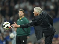 Carlo Ancelotti head coach of Real Madrid during the UEFA Champions League 2024/25 League Phase MD4 match between Real Madrid C.F. and AC Mi...