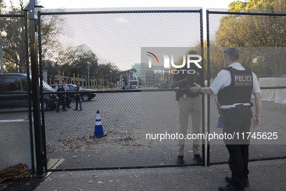 Security fences surround the White House in Washington, D.C., United States, on November 5, 2024. Security fences also surround the construc...