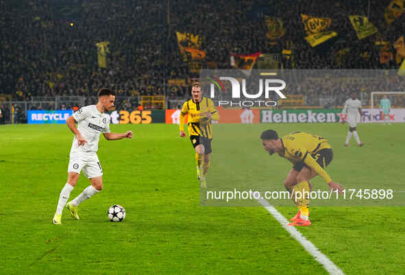 Tomi Horvat of SK Sturm Graz  controls the ball during the Champions League Round 4 match between Borussia Dortmund v SK Sturm Graz at the S...