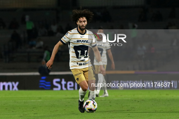 Cesar Huerta #12 of the Pumas de la UNAM dribbles the ball during the match corresponding to round 16 of the Apertura 2024 tournament of the...