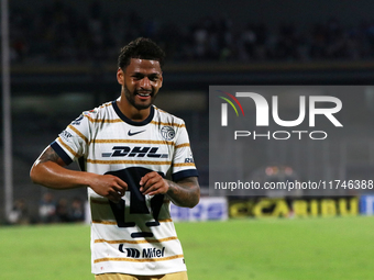 Jose Caicedo #8 of Pumas de la UNAM celebrates his goal during the match corresponding to round 16 of the Apertura 2024 tournament of the Li...