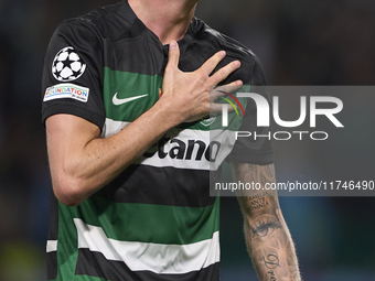 Zeno Debast of Sporting CP celebrates victory after the UEFA Champions League match between Sporting CP and Manchester City at Jose Alvalade...