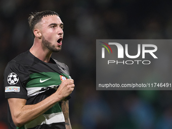 Zeno Debast of Sporting CP celebrates victory after the UEFA Champions League match between Sporting CP and Manchester City at Jose Alvalade...