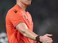 Referee Daniel Siebert reacts during the UEFA Champions League match between Sporting CP and Manchester City at Jose Alvalade Stadium in Lis...