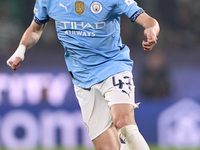 Phil Foden of Manchester City plays during the UEFA Champions League match between Sporting CP and Manchester City at Jose Alvalade Stadium...