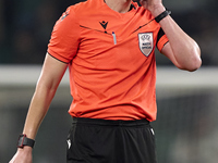 Referee Daniel Siebert reacts during the UEFA Champions League match between Sporting CP and Manchester City at Jose Alvalade Stadium in Lis...