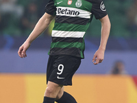 Viktor Gyokeres of Sporting CP plays during the UEFA Champions League match between Sporting CP and Manchester City at Jose Alvalade Stadium...