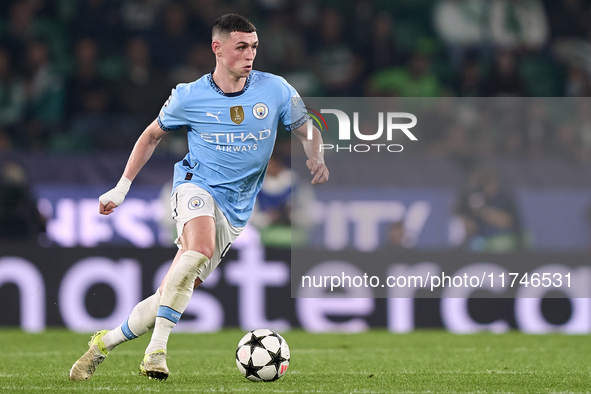 Phil Foden of Manchester City plays during the UEFA Champions League match between Sporting CP and Manchester City at Jose Alvalade Stadium...