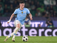 Phil Foden of Manchester City plays during the UEFA Champions League match between Sporting CP and Manchester City at Jose Alvalade Stadium...