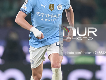 Phil Foden of Manchester City plays during the UEFA Champions League match between Sporting CP and Manchester City at Jose Alvalade Stadium...