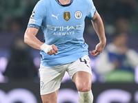 Phil Foden of Manchester City plays during the UEFA Champions League match between Sporting CP and Manchester City at Jose Alvalade Stadium...