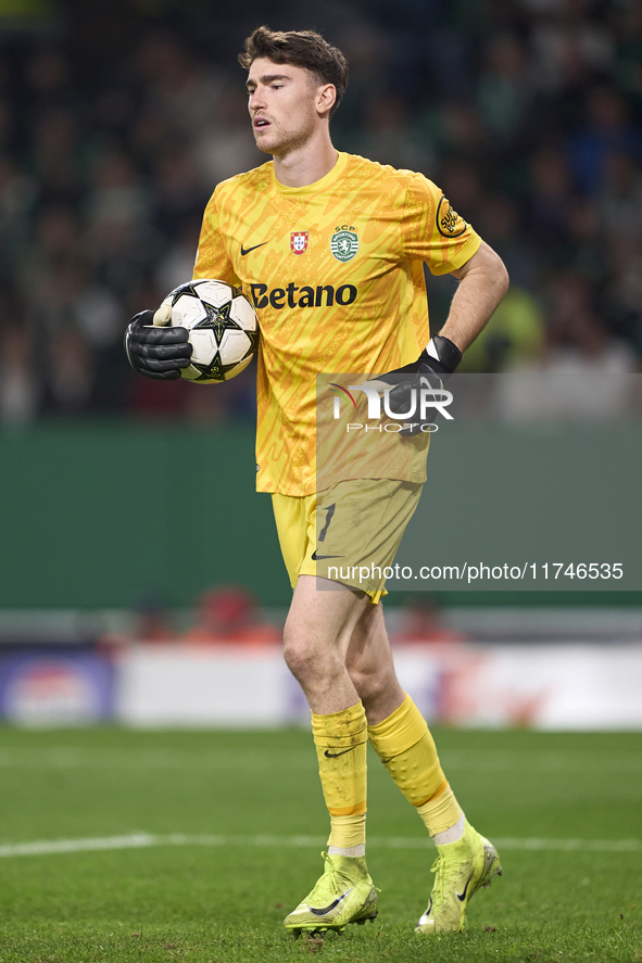 Franco Israel of Sporting CP plays during the UEFA Champions League match between Sporting CP and Manchester City at Jose Alvalade Stadium i...