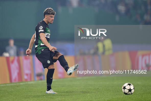 Maxi Araujo of Sporting CP is in action during the UEFA Champions League match between Sporting CP and Manchester City at Jose Alvalade Stad...