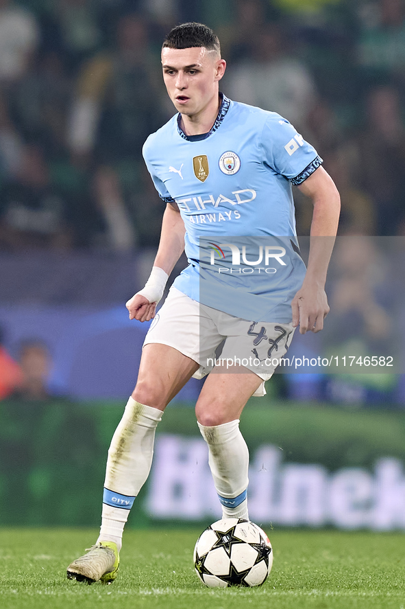 Phil Foden of Manchester City plays during the UEFA Champions League match between Sporting CP and Manchester City at Jose Alvalade Stadium...