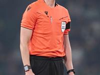 Referee Daniel Siebert reacts during the UEFA Champions League match between Sporting CP and Manchester City at Jose Alvalade Stadium in Lis...